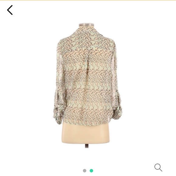 💕spring bebe chiffon twist hem blouse 👚 - Picture 4 of 6